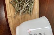 白毫银针：白茶中的顶级品种