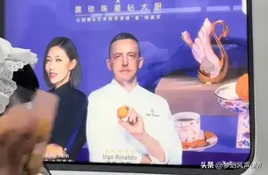 美城月饼广告亮相地铁，米其林大师匠心独运引热议