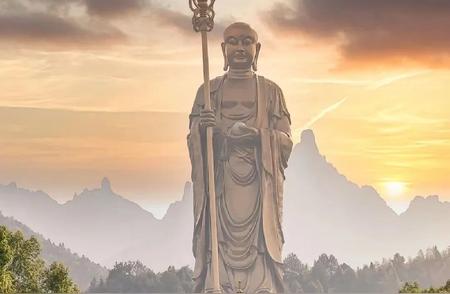 中国十大名山之美：一生必游的神秘山峰